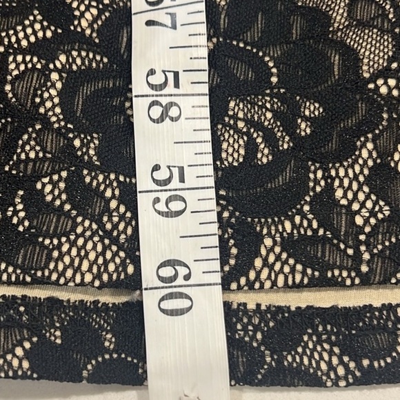 🖤Miusol,STUNNING Vintage Floral Lace, Sheer Open Back. Perfect Condition,Size S - Picture 13 of 13